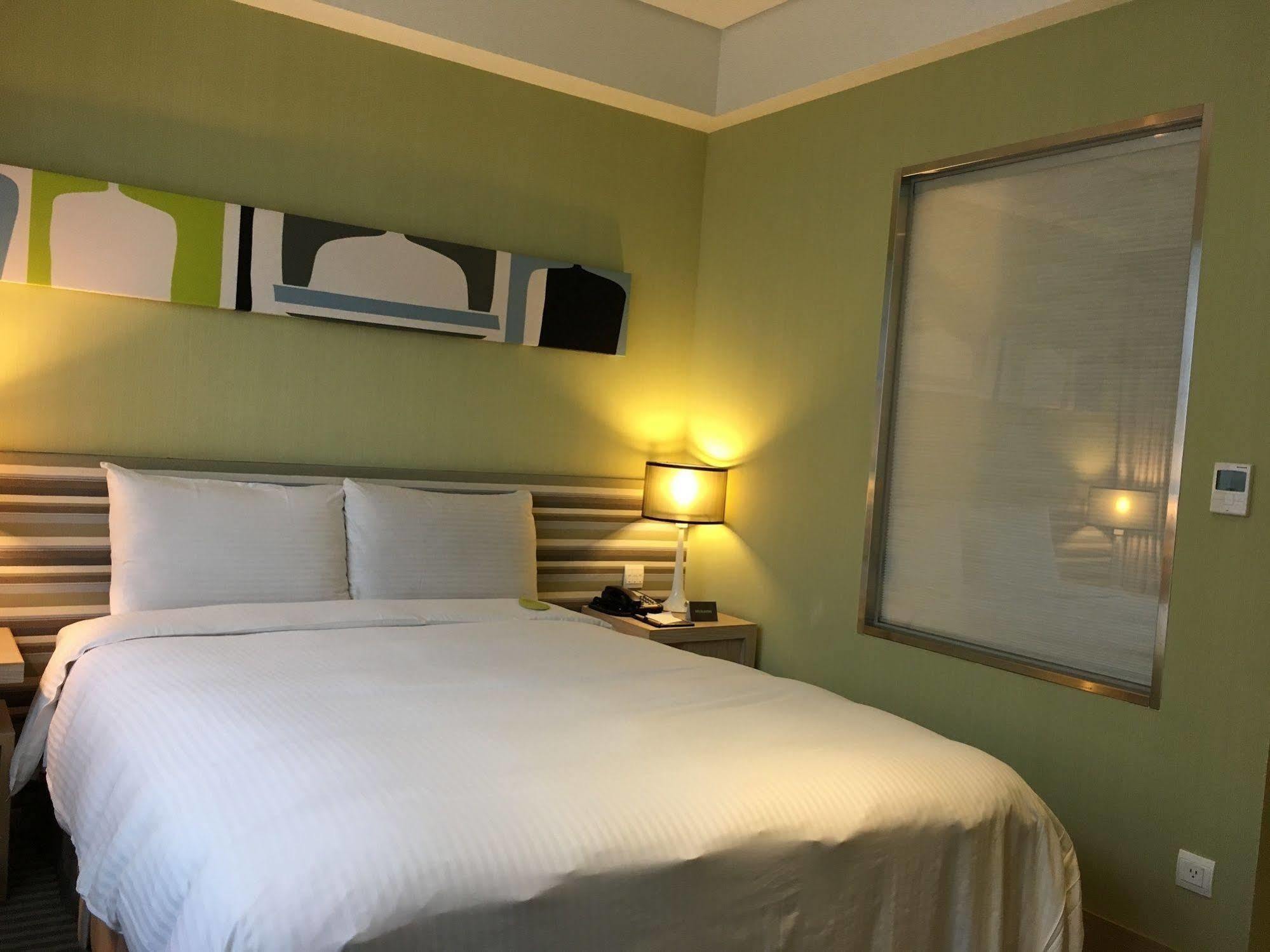 Park City Hotel Central Taizhong Zewnętrze zdjęcie